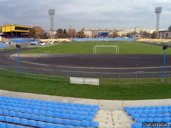 стадион в луцке